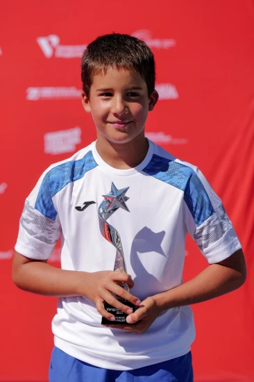 Lukas Kustra Mano